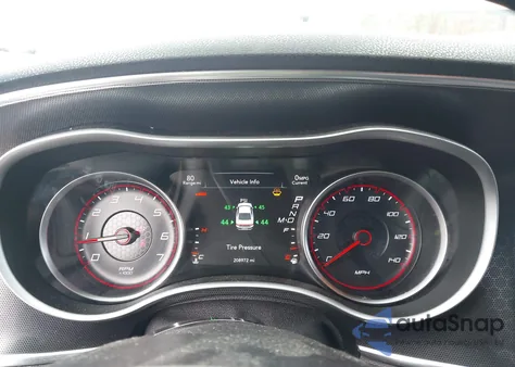 2016 Dodge Charger Sxt z USA, uszkodzony, nr VIN 2C3CDXHG6GH204100